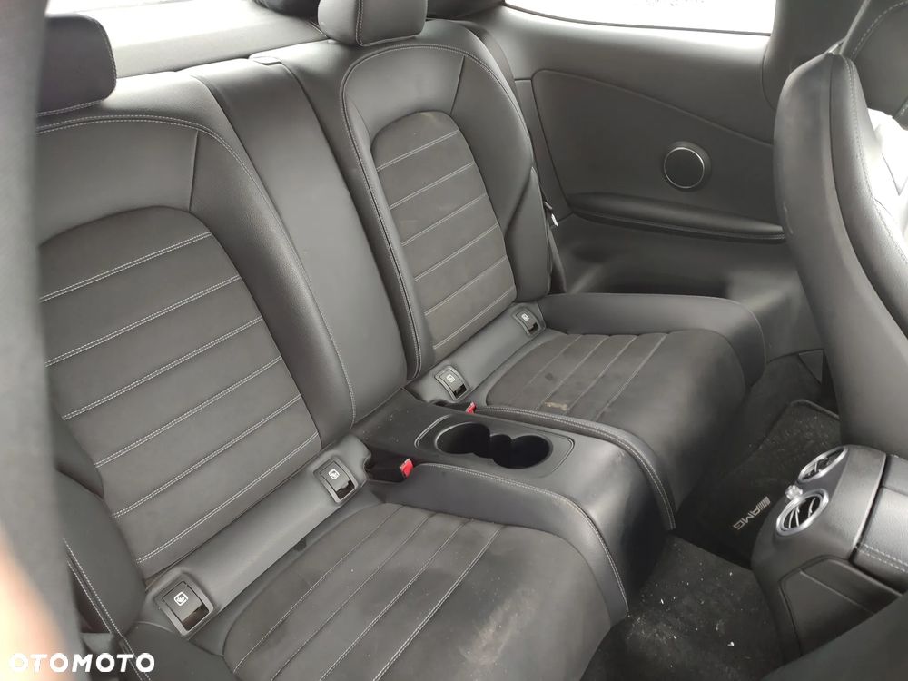 Mercedes-Benz Klasa C 200 4-Matic 9G-Tronic - 10