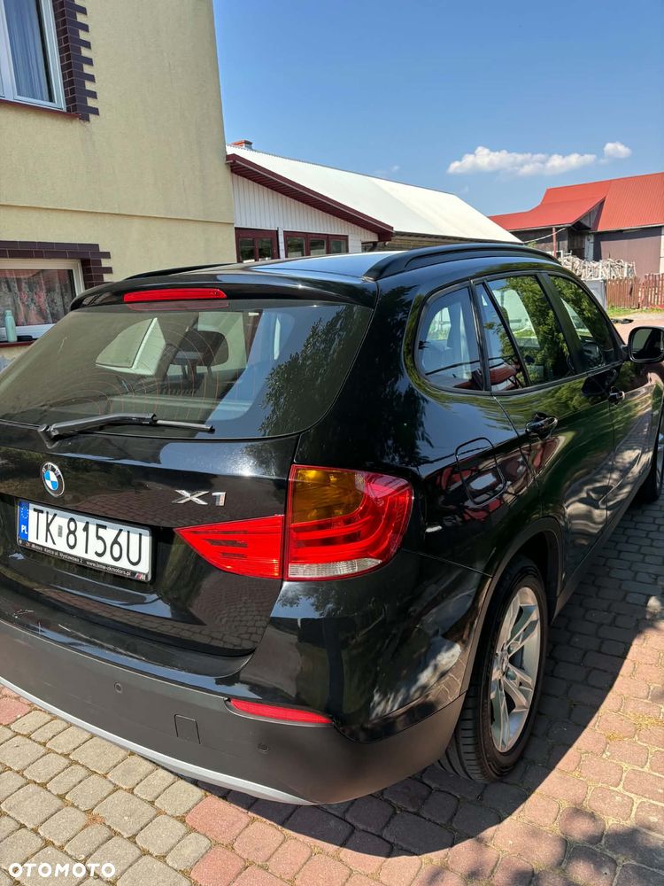 BMW X1 xDrive18d xLine - 4