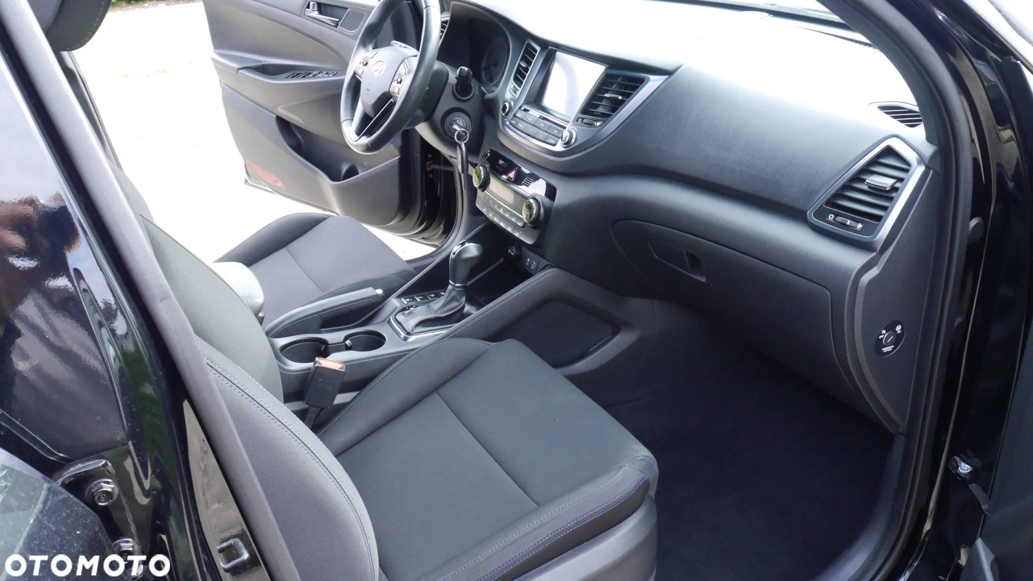 Hyundai Tucson 1.6 CRDi Style 2WD DCT - 26