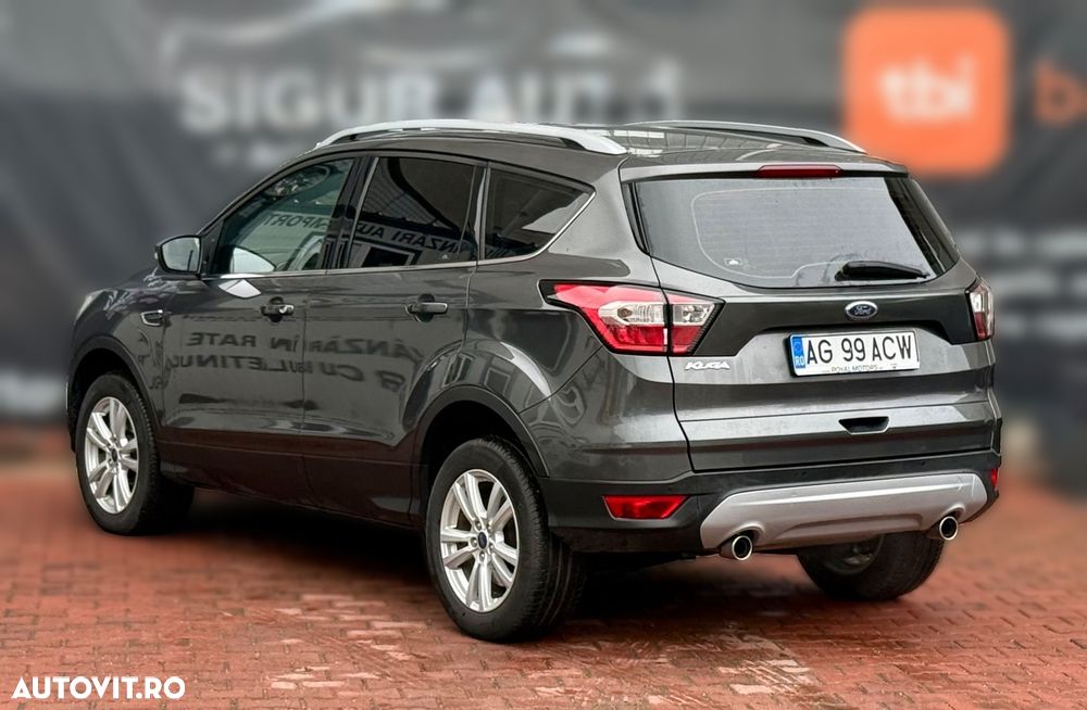 Ford Kuga - 15