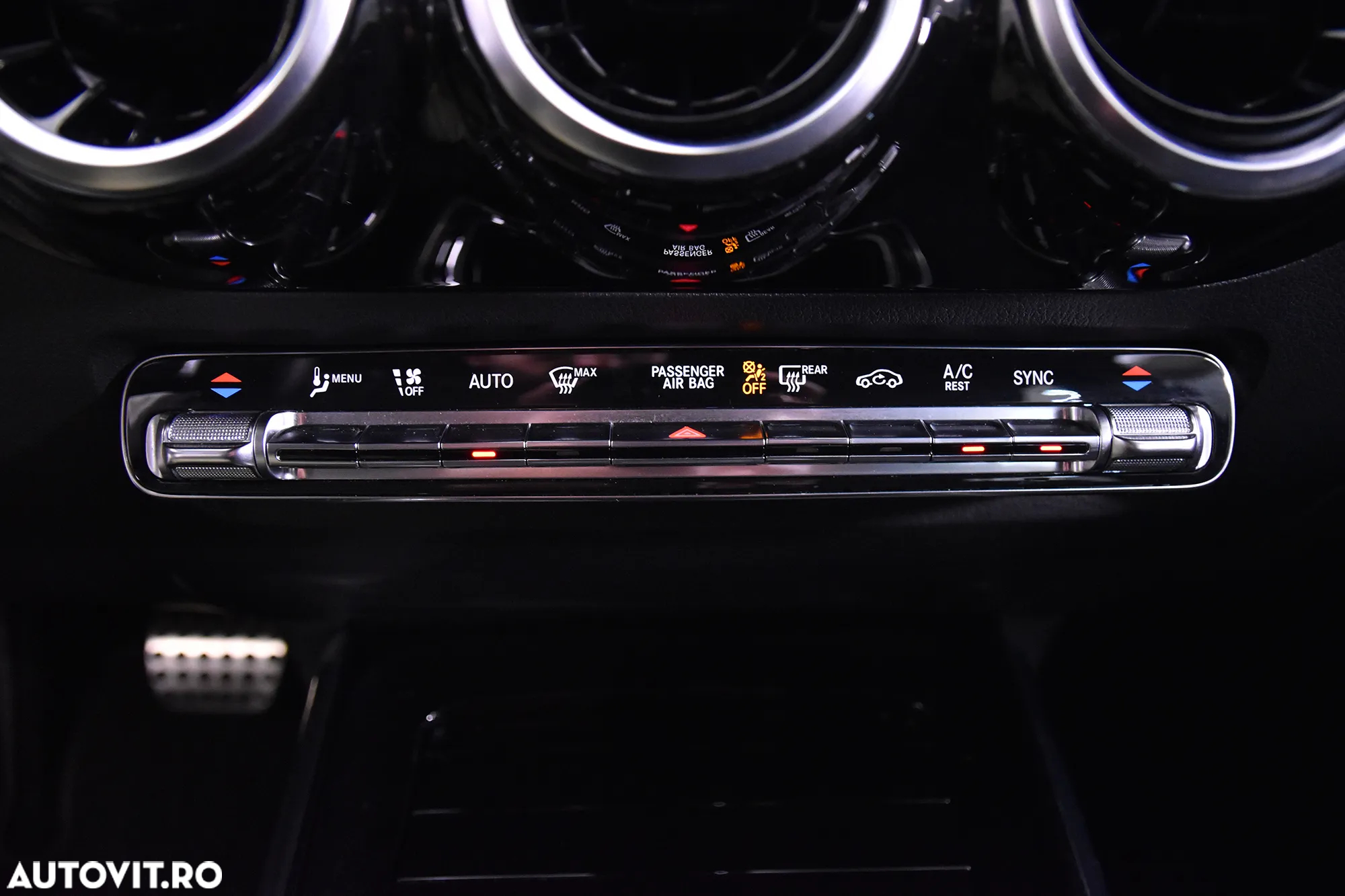 Mercedes-Benz B 180 7G-DCT AMG Line - 18