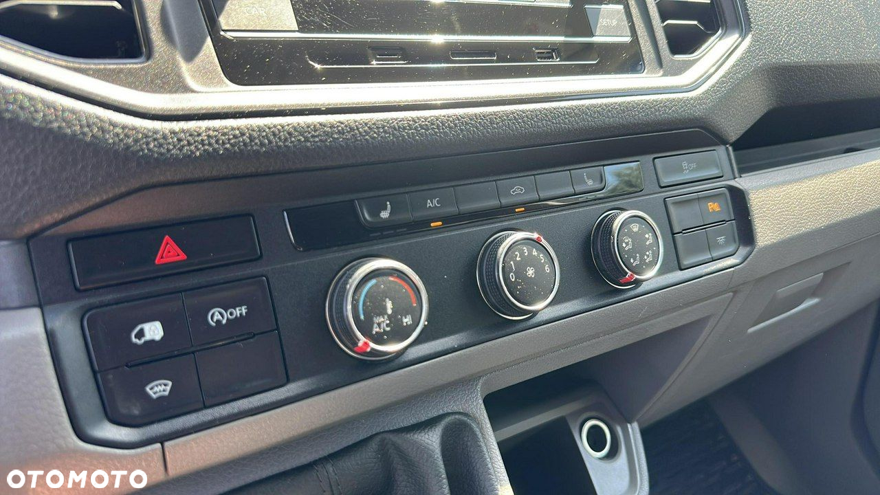Volkswagen Crafter - 17