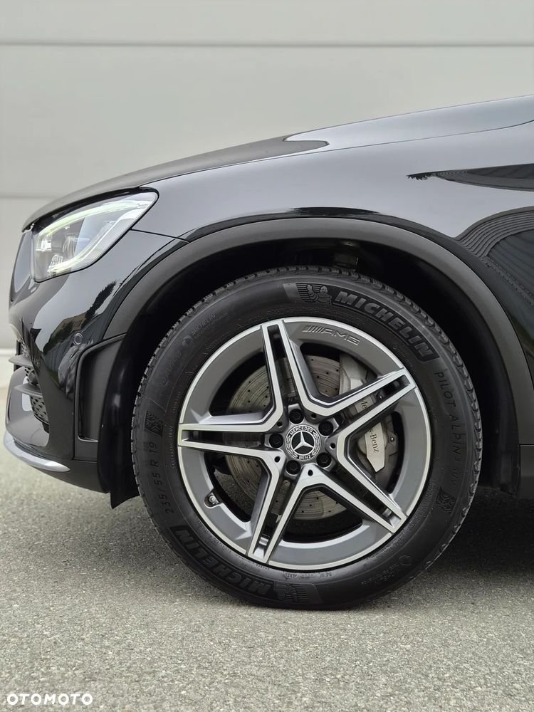 Mercedes-Benz GLC 200 4Matic 9G-TRONIC AMG Line Plus - 18