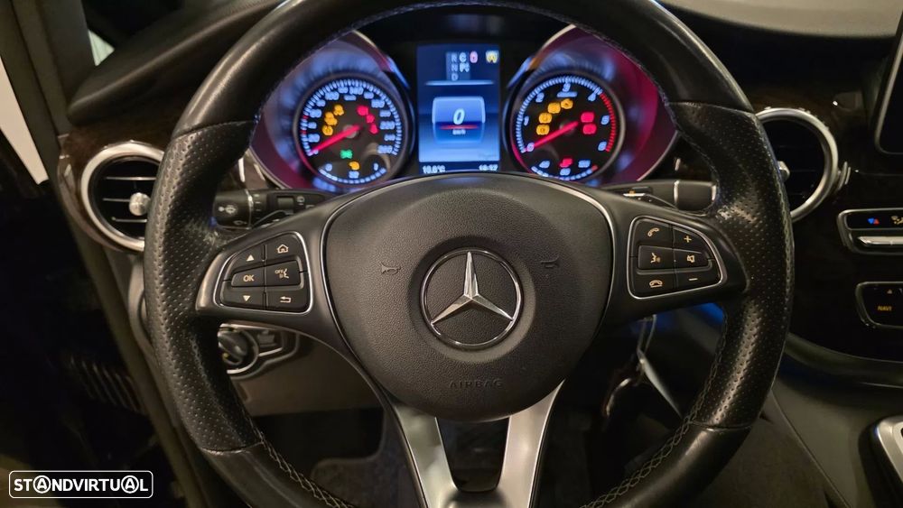 Mercedes-Benz V 220 d Longo Avantgarde Aut. - 39