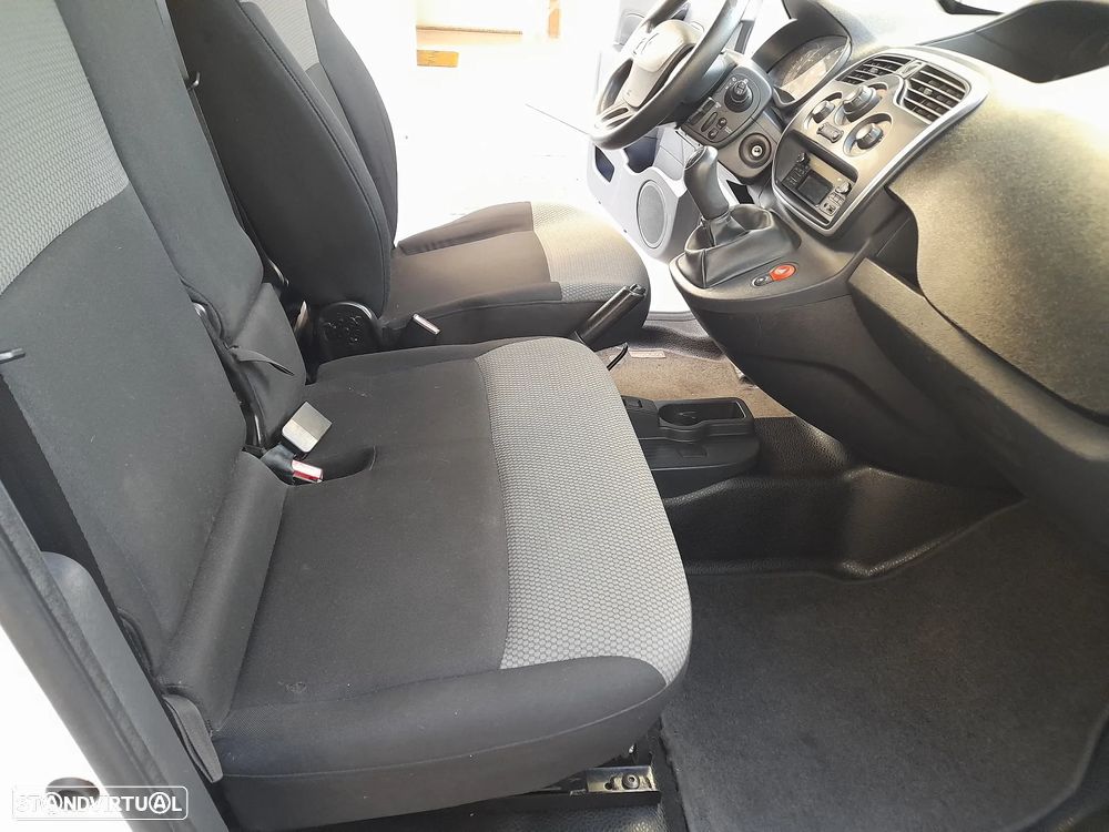 Renault Kangoo 1.5 Dci A/C 3Lugares Nacional - 12