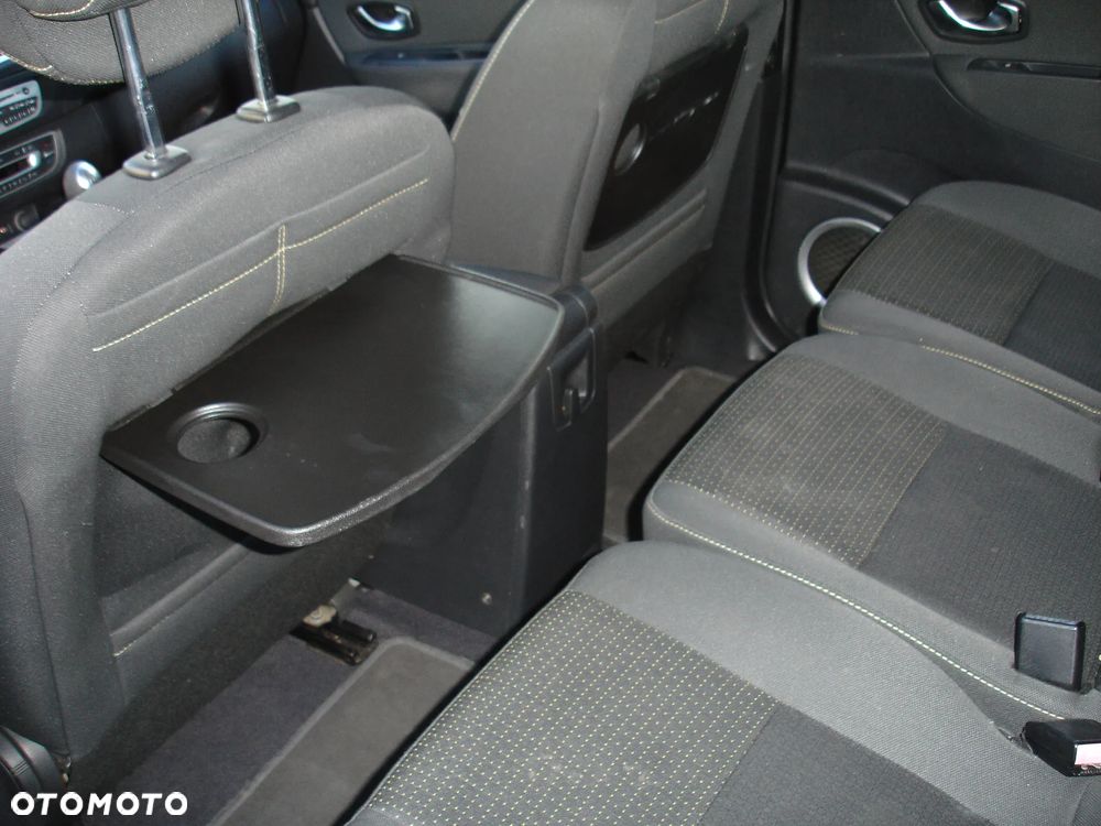 Renault Grand Scenic - 15