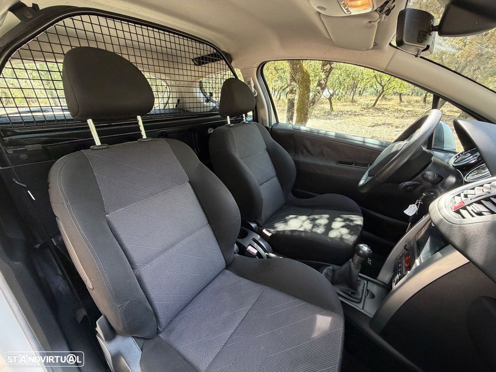 Peugeot 207 1.6 HDi Sport - 8