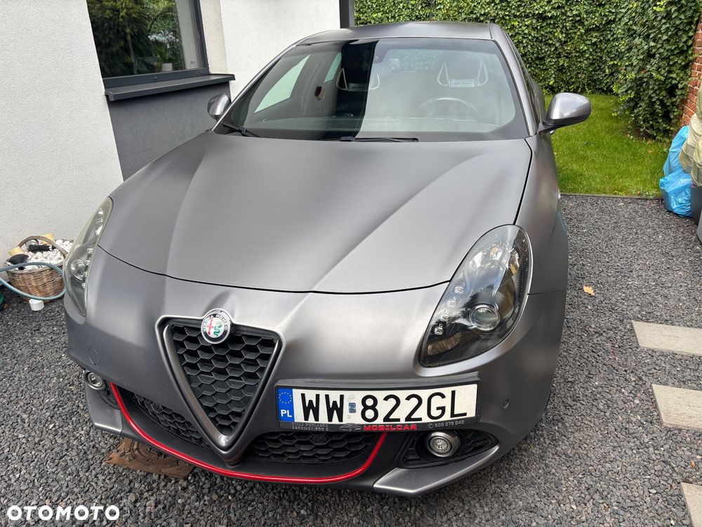 Alfa Romeo Giulietta - 1
