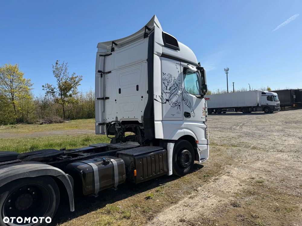 Mercedes-Benz Actros 1845 - 7