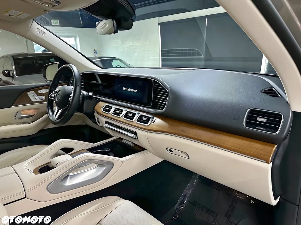 Mercedes-Benz GLE - 8
