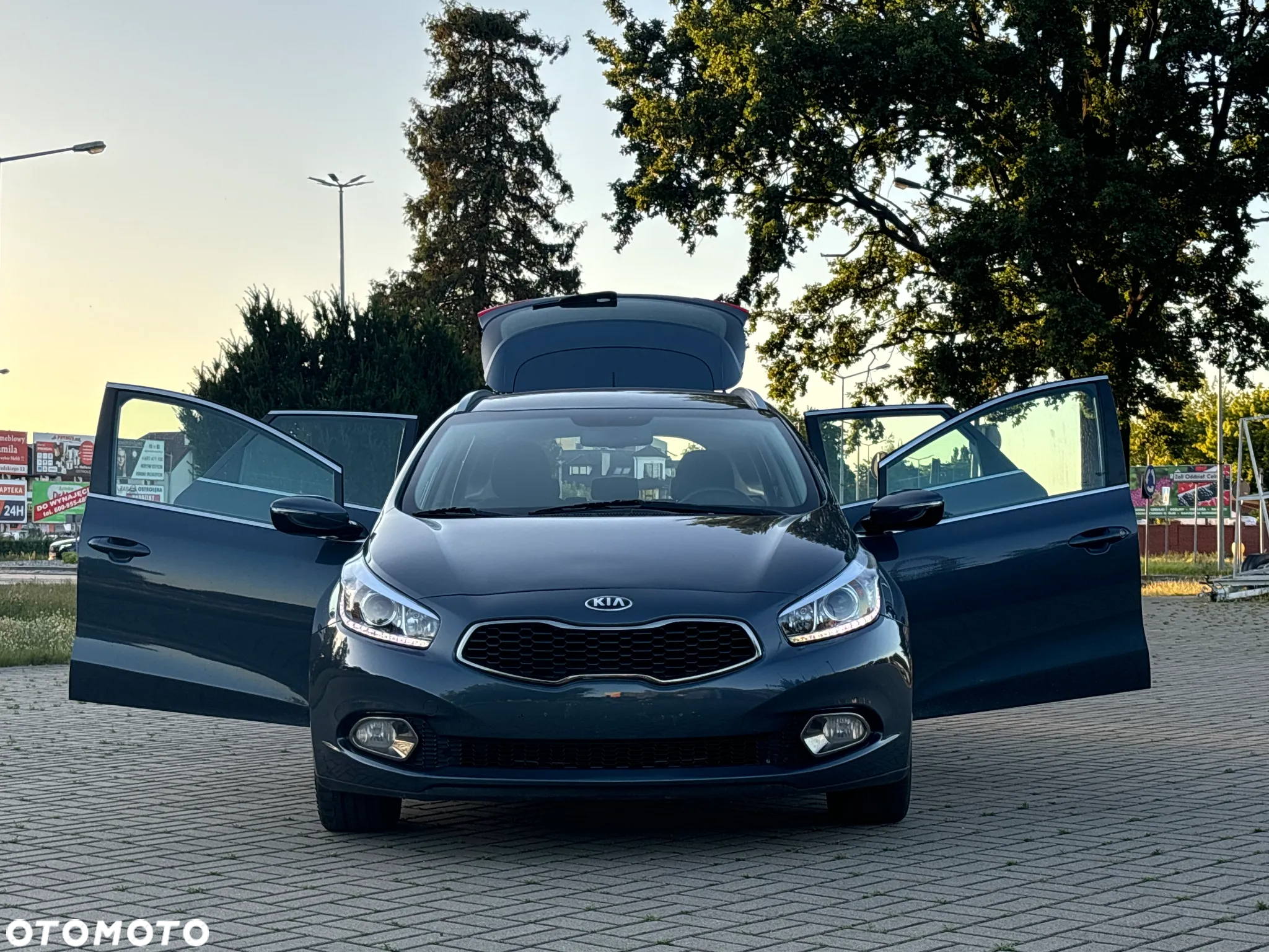 Kia Ceed 1.6 GDI DCT Platinum Edition - 11