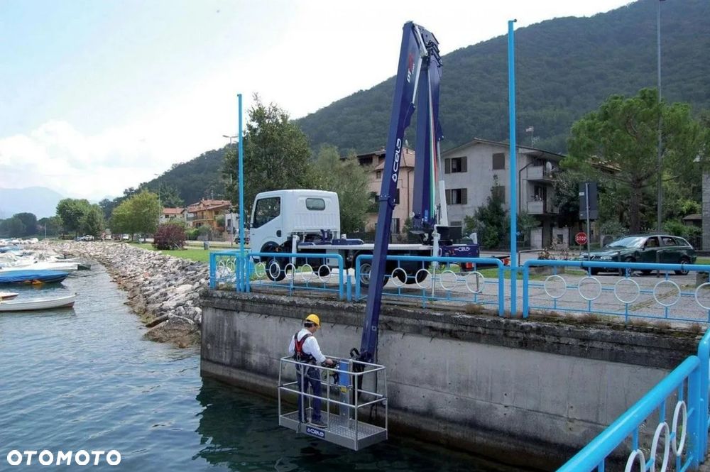 Nissan CABSTAR Cela DT21 21M - 11