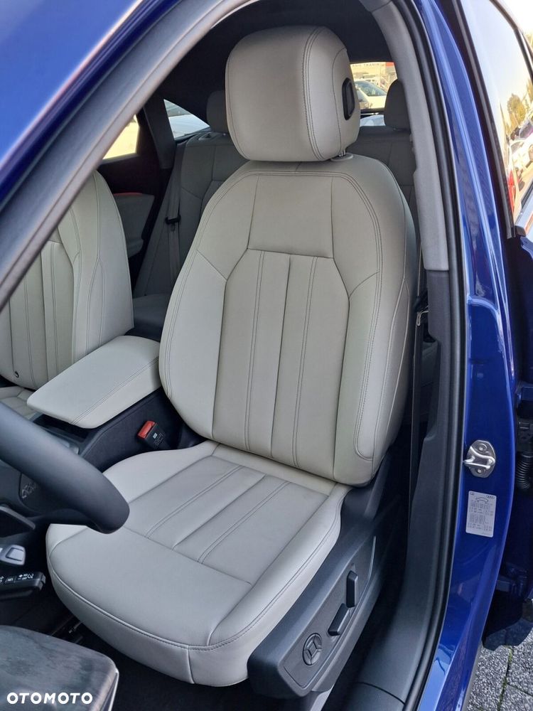 Audi Q5 Sportback - 11