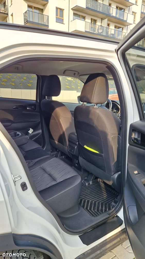 Mitsubishi Eclipse Cross - 8