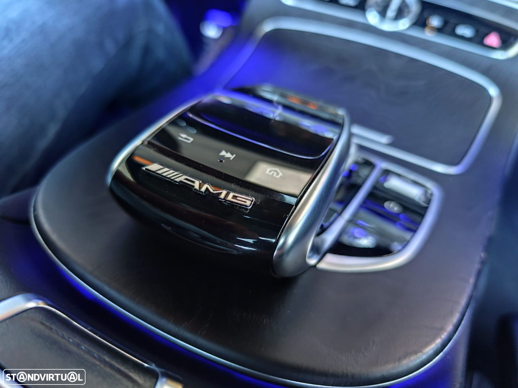 Mercedes-Benz E 220 d AMG Line - 27