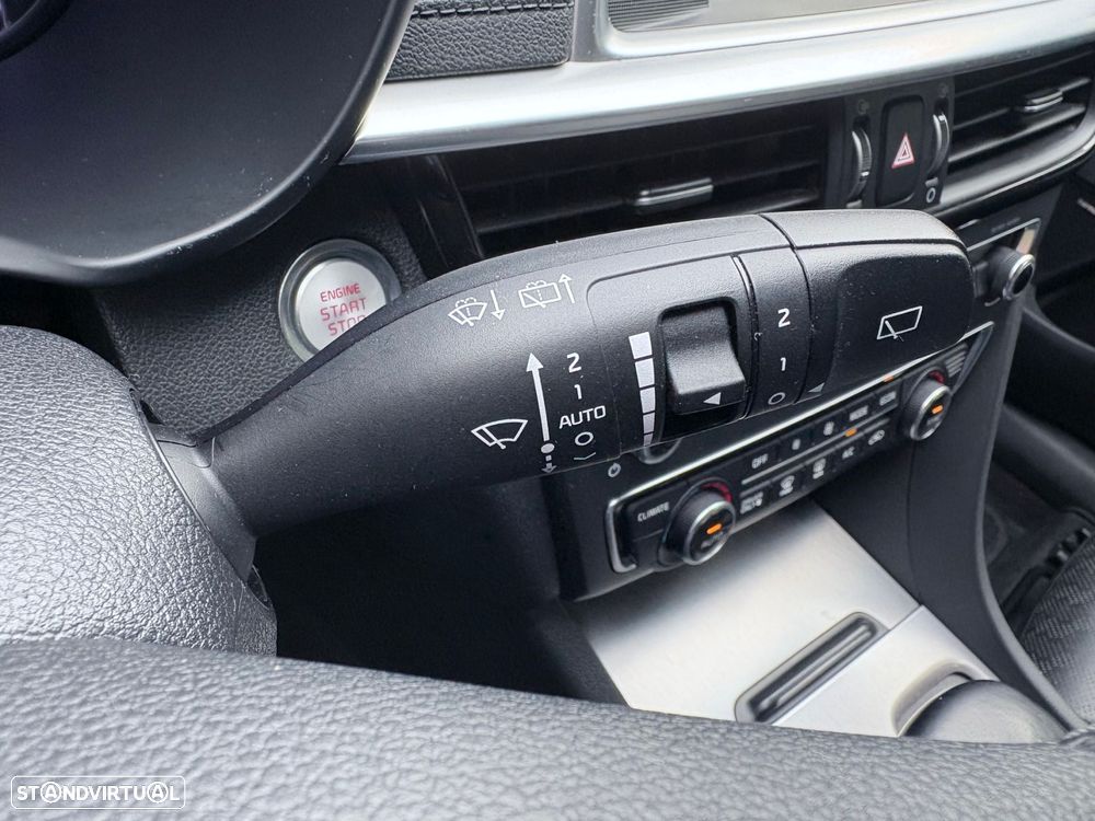 Kia Optima SW 2.0 CVVT PHEV - 46