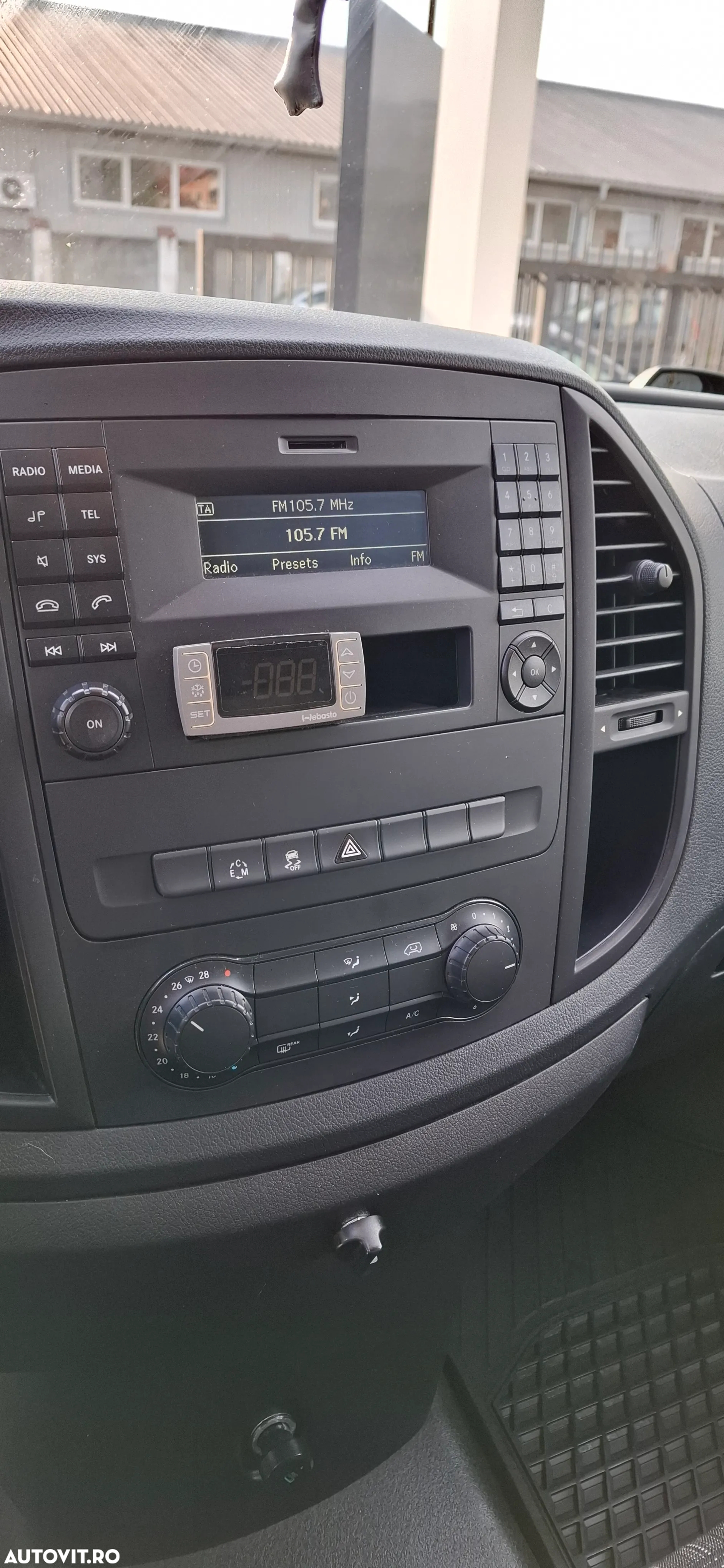 Mercedes-Benz Vito - 10