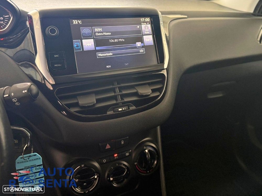 Peugeot 208 1.2 PureTech Access - 13