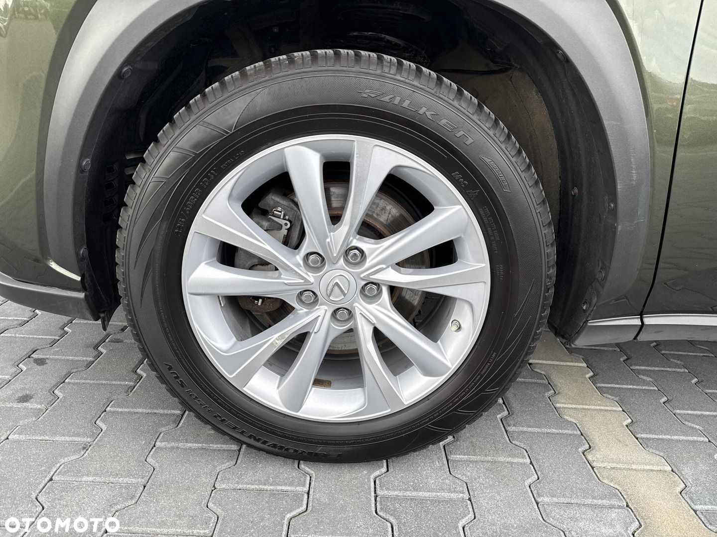 Lexus NX - 9