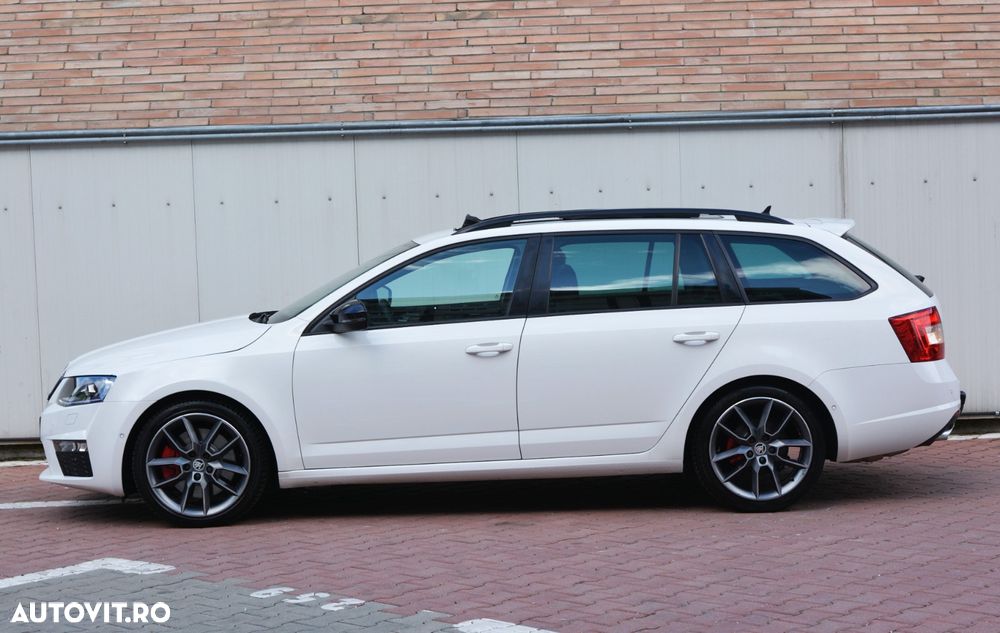 Skoda Octavia 2.0 TDI RS DSG - 4