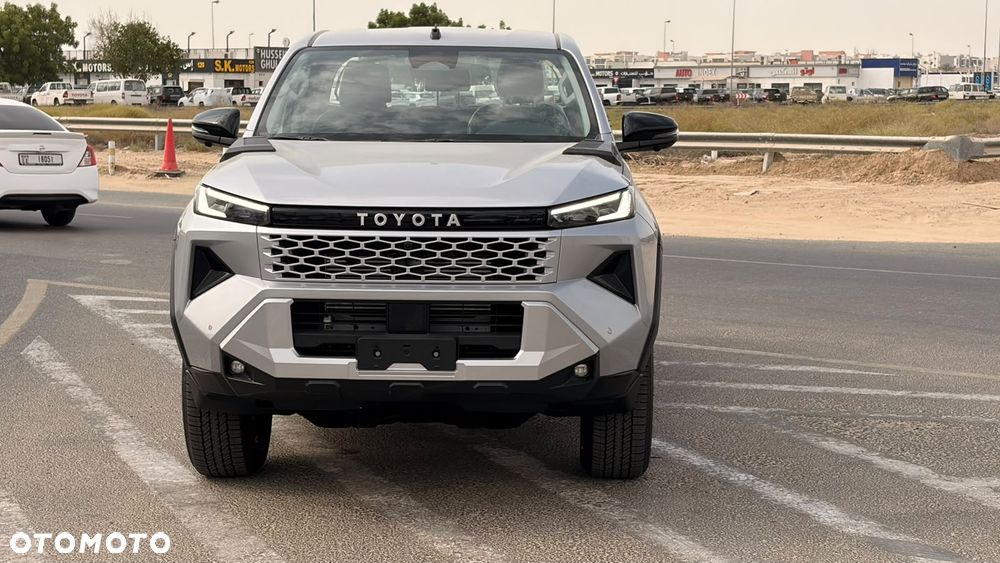 Toyota Hilux 2.8 D-4D Double Cab GR Sport II 4x4 - 19