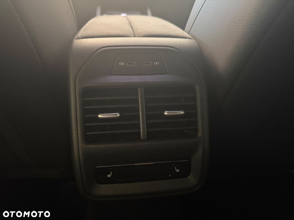 Skoda Superb 2.0 TSI Sportline DSG - 14