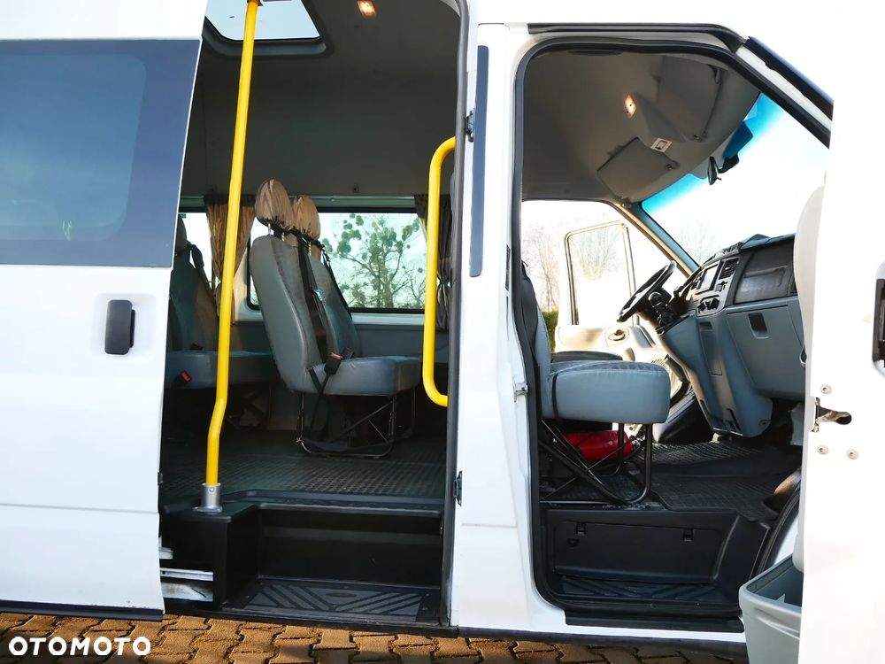 Ford TRANSIT - 13