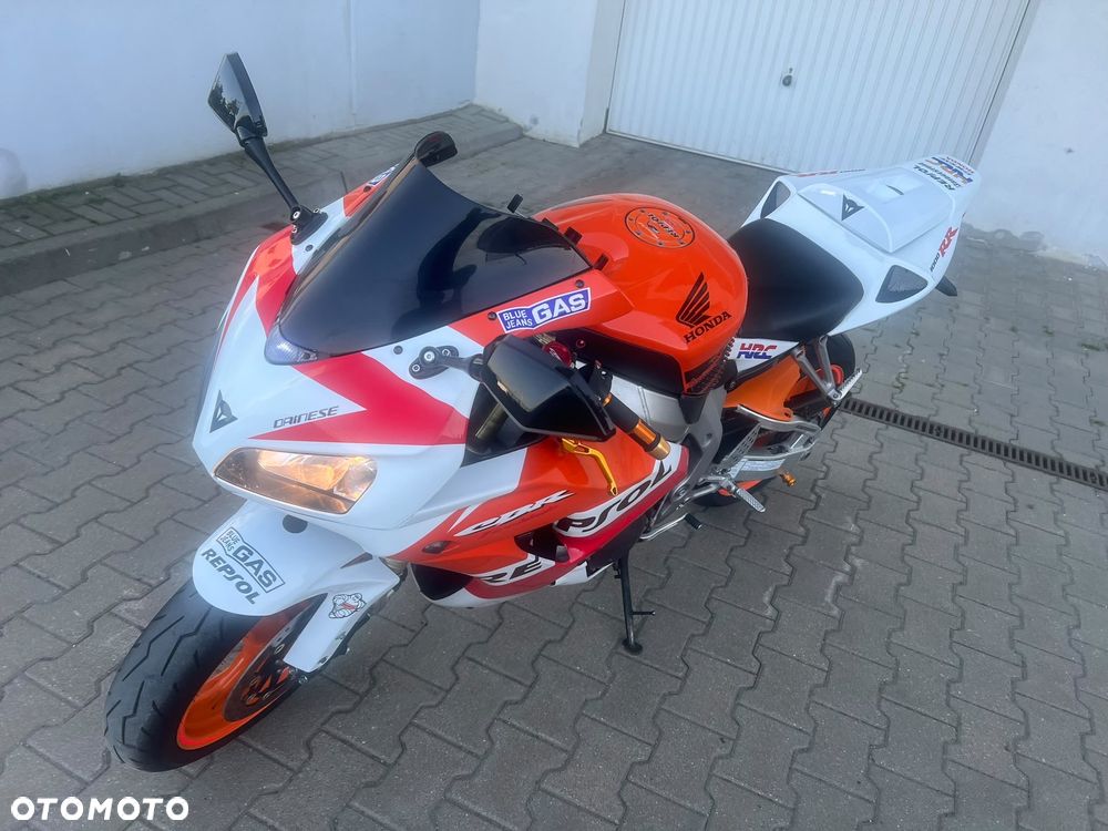 Honda CBR - 4
