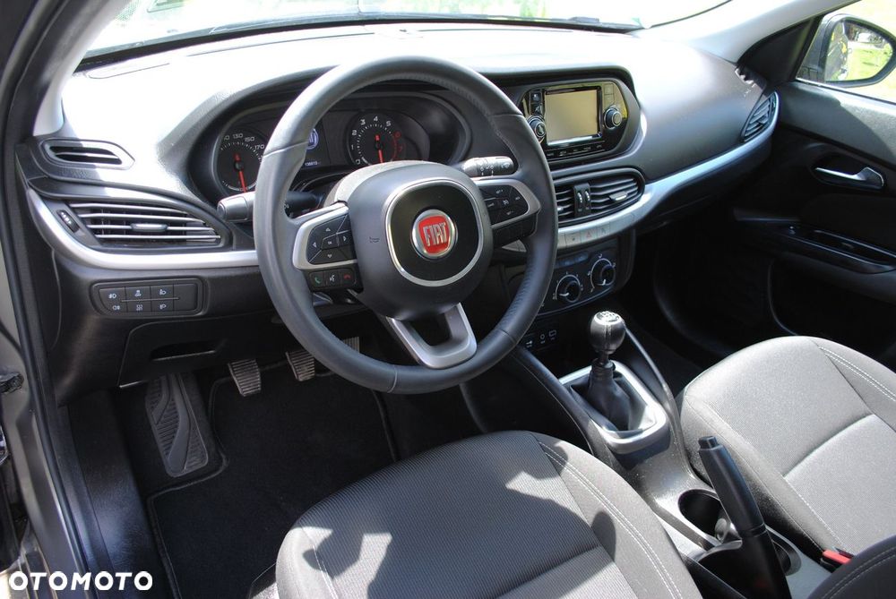 Fiat Tipo 1.4 16V Sport - 14