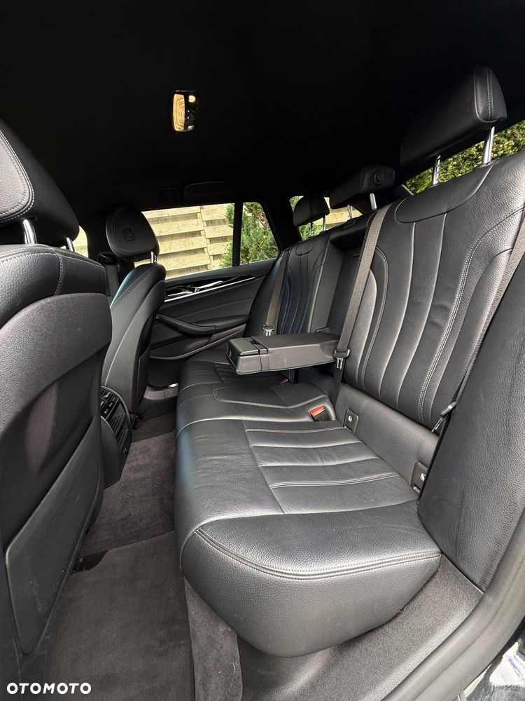 BMW Seria 5 - 23