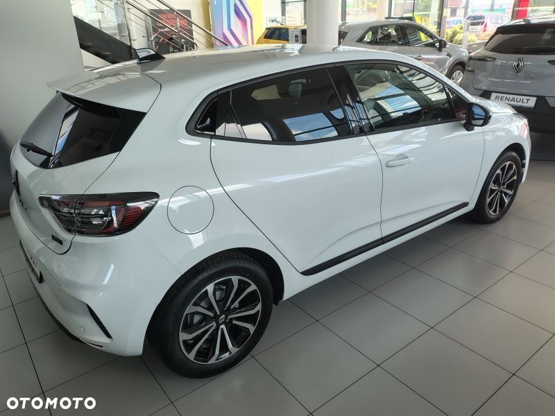 Renault Clio - 5