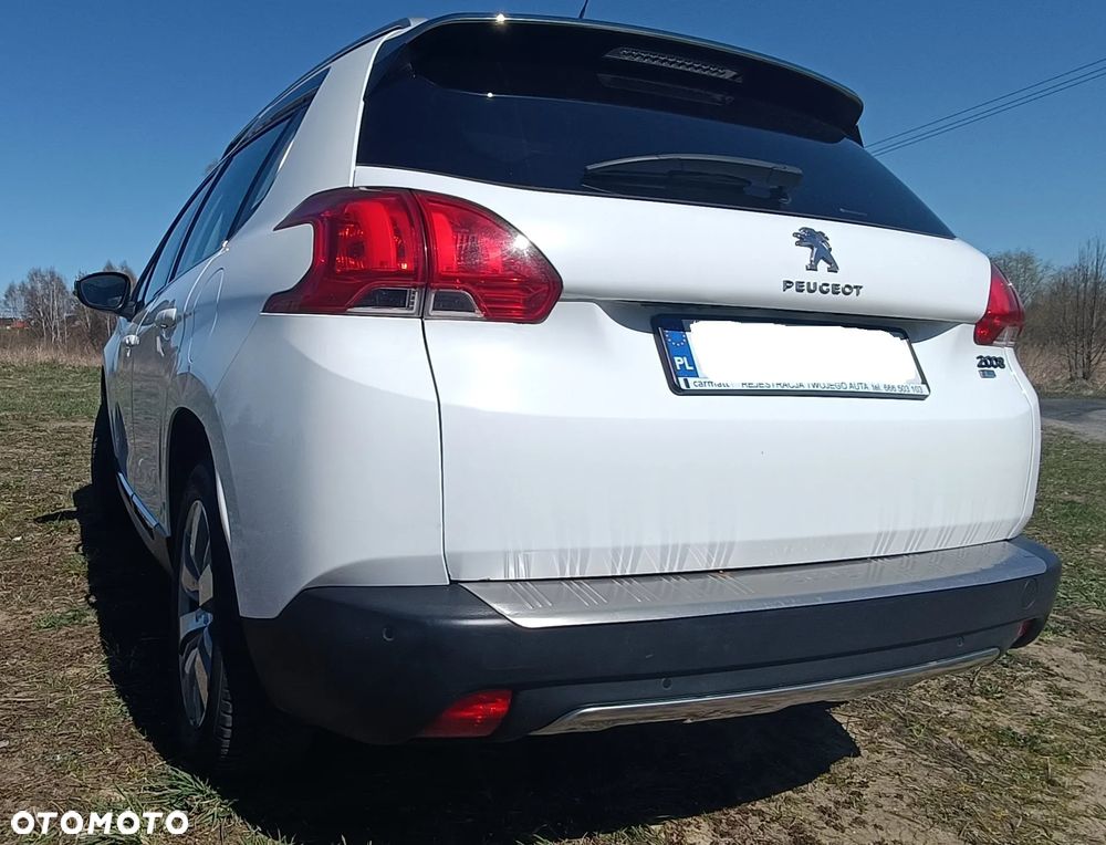Peugeot 2008 e-HDi FAP 92 STOP & START Allure - 18