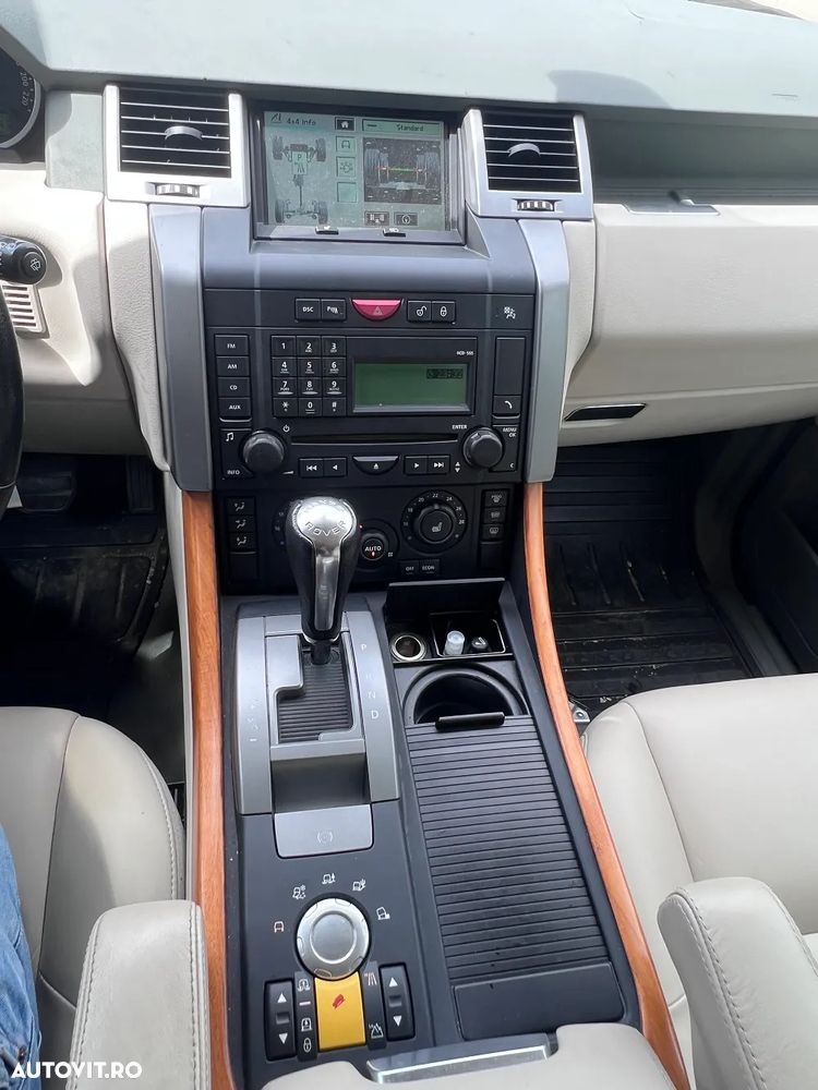 Land Rover Range Rover Sport - 13