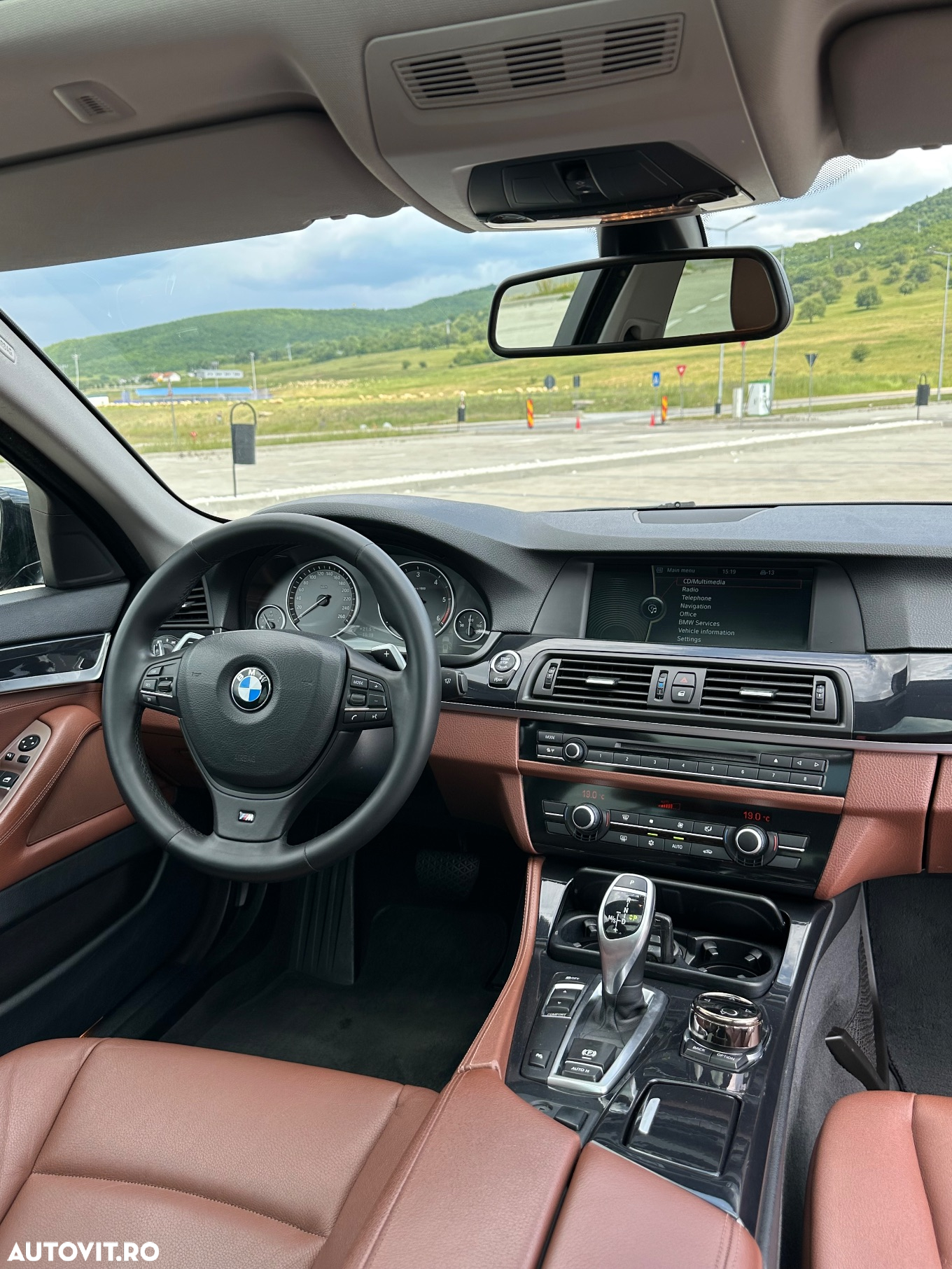 BMW Seria 5 520d Touring Aut. Modern Line - 9
