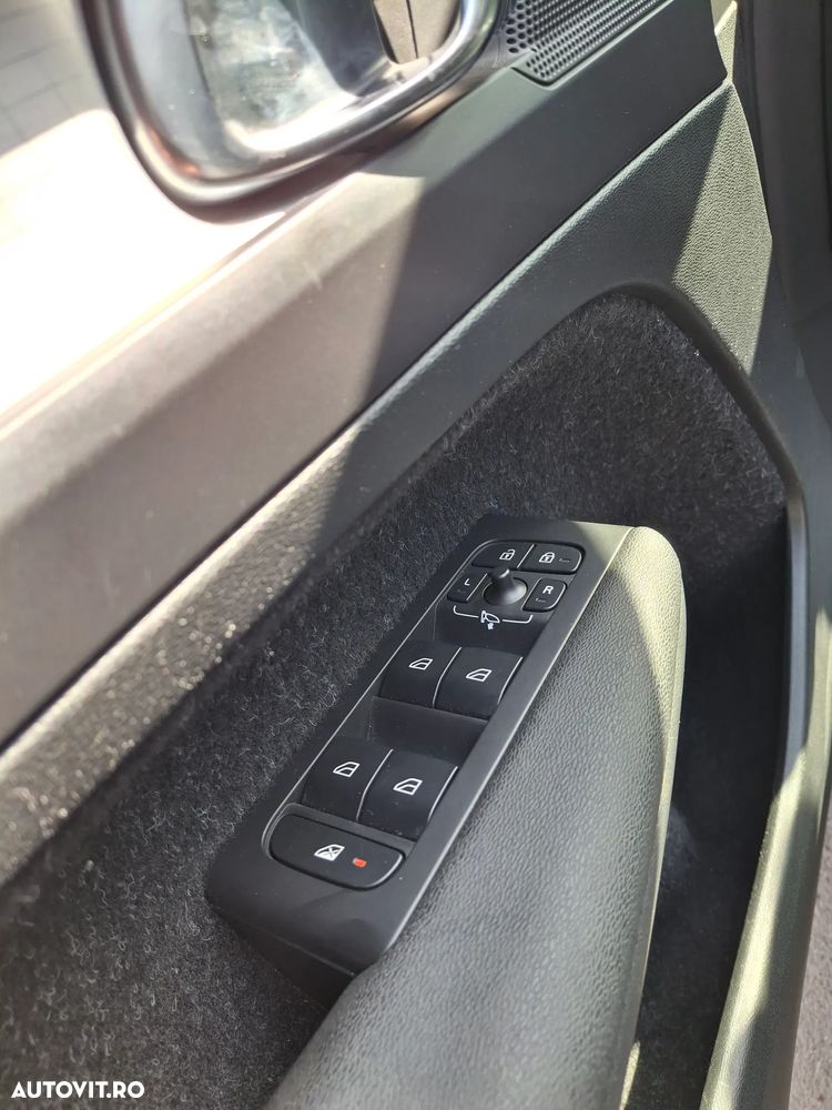 Volvo XC 40 Recharge T5 Twin Engine AT7 Inscription - 15