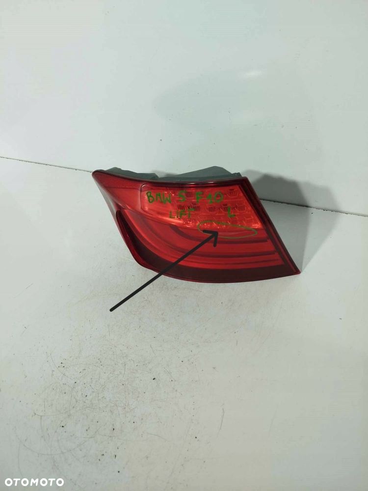 LAMPA LEWA TYLNA TYŁ BMW 5 F10 09-16 - 4