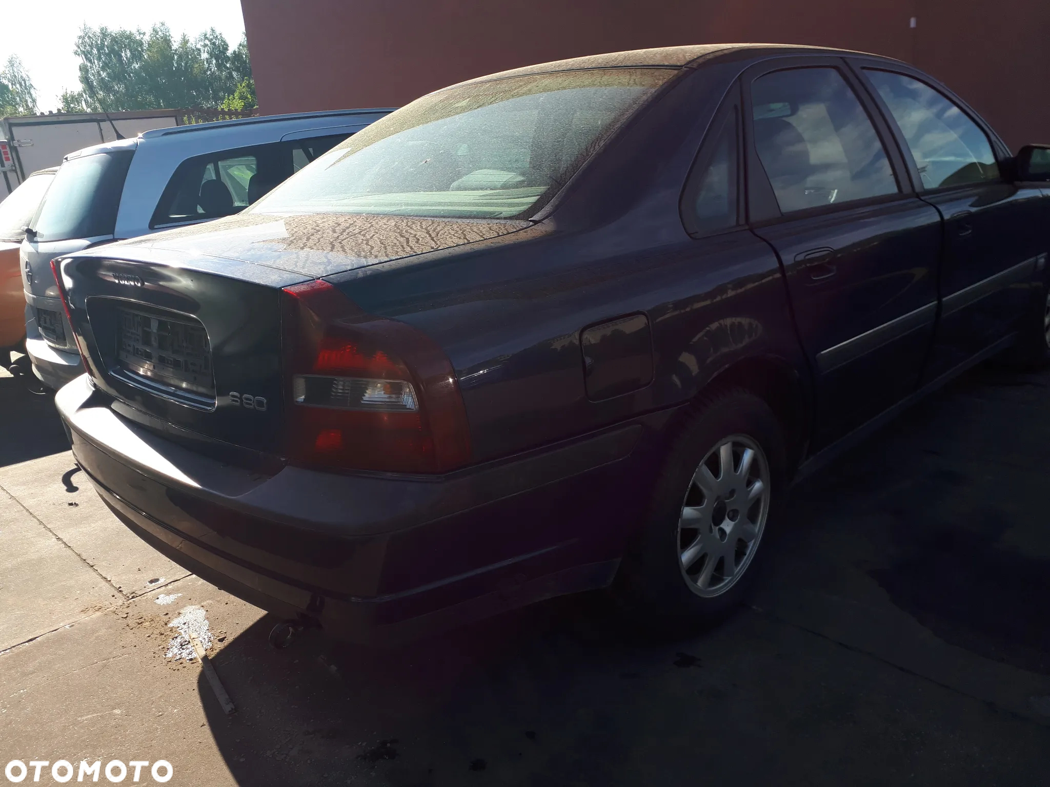 VOLVO S80 98-04 2.4 20V ZDERZAK TYŁ TYLNY 417-26 - 3