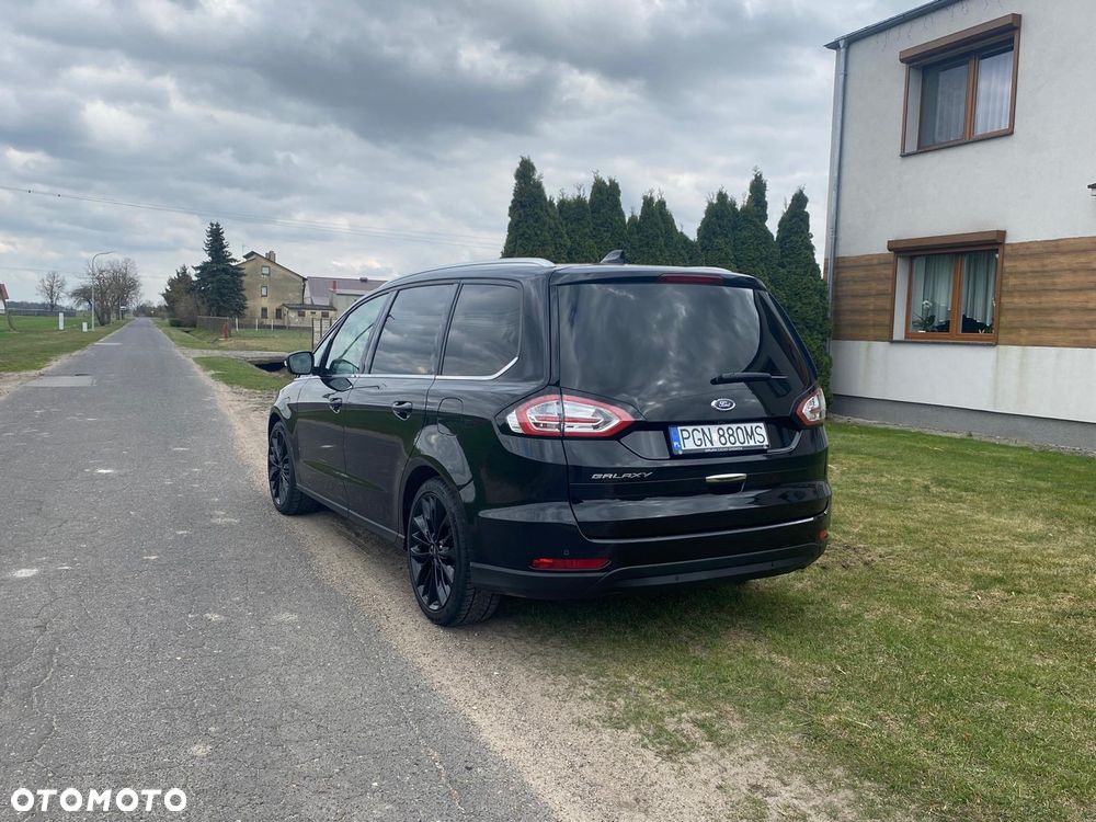 Ford Galaxy - 9