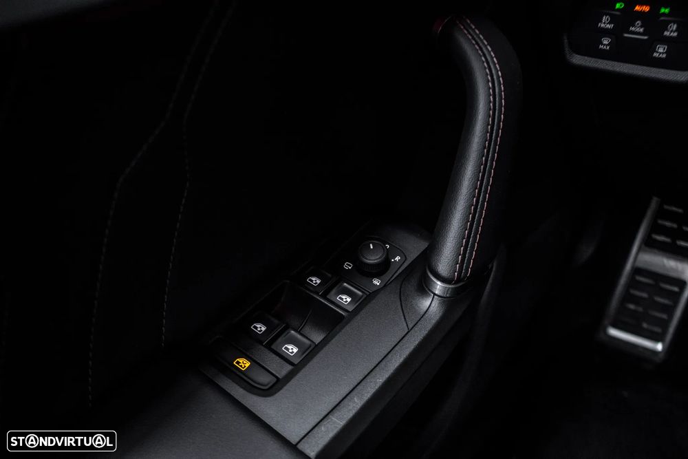 Cupra Leon 2.0 TSI DSG VZ - 19