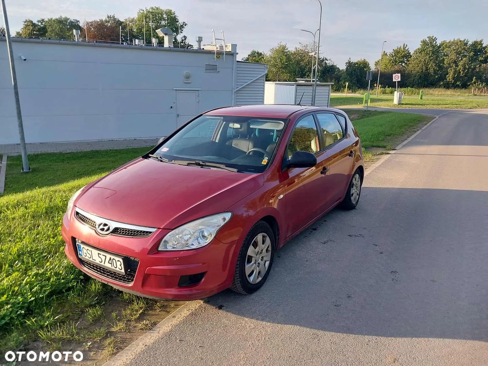Hyundai i30 1.4 Classic + - 8