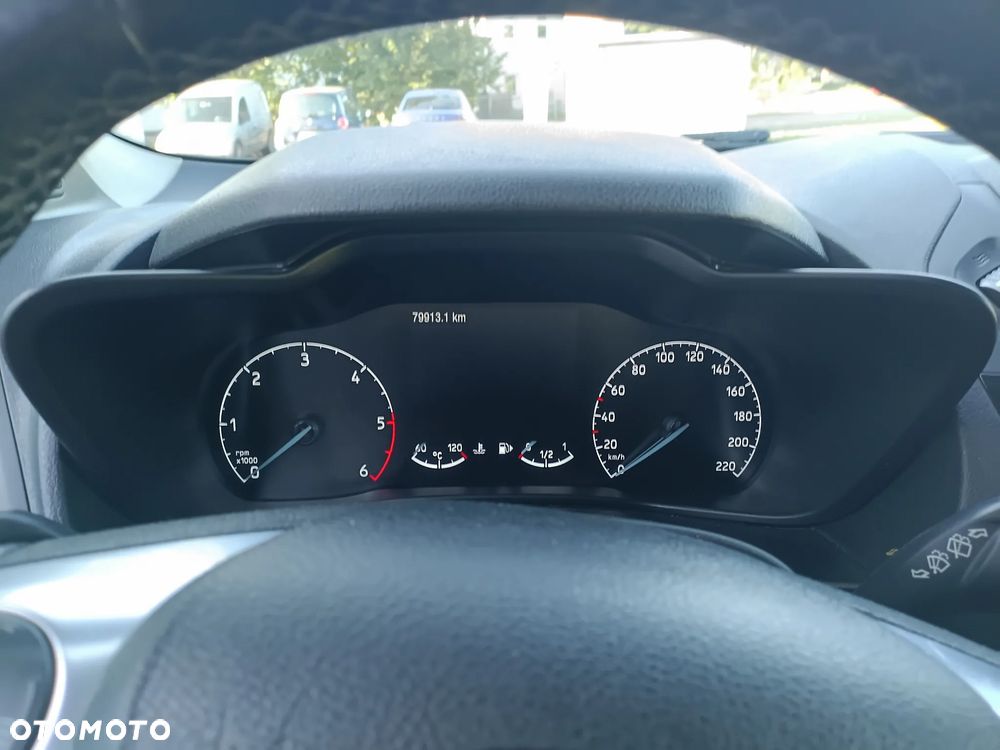 Ford Tourneo Connect 1.5 TDCi Trend - 10