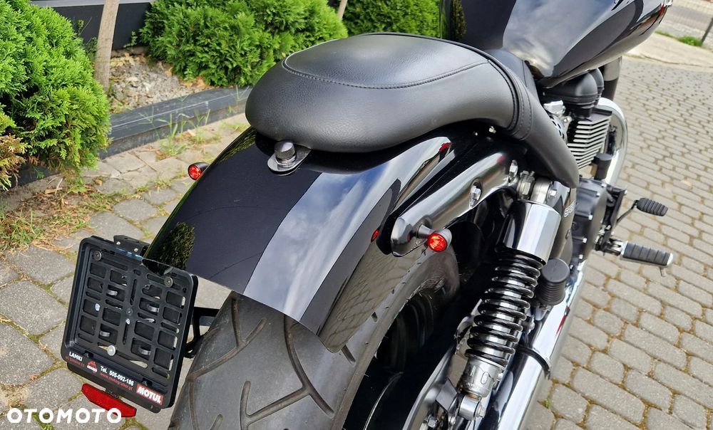 Triumph Speedmaster - 28
