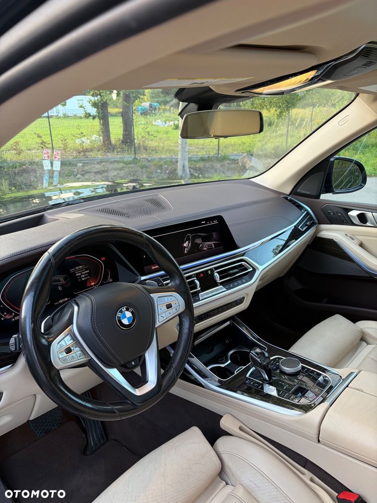 BMW X7 xDrive40i sport - 13