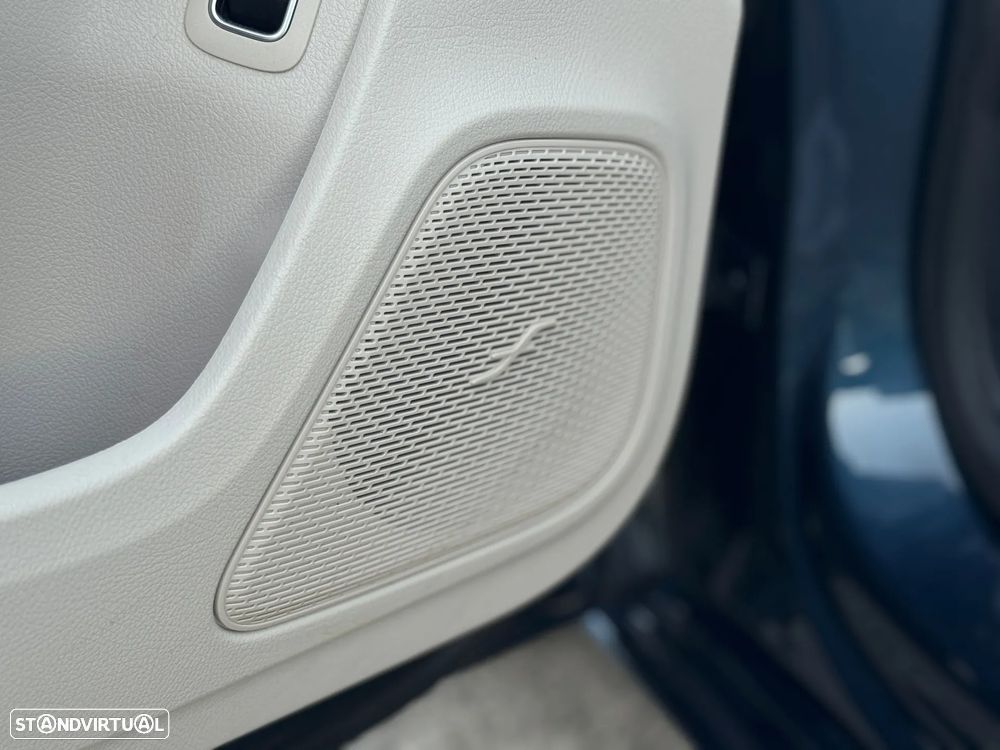 Mercedes-Benz A 250 e 8G-DCT Progressive Advanced - 32