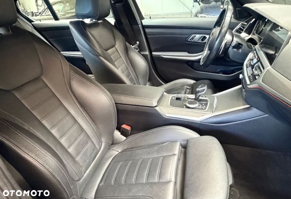 BMW Seria 3 320d Luxury Line sport - 10