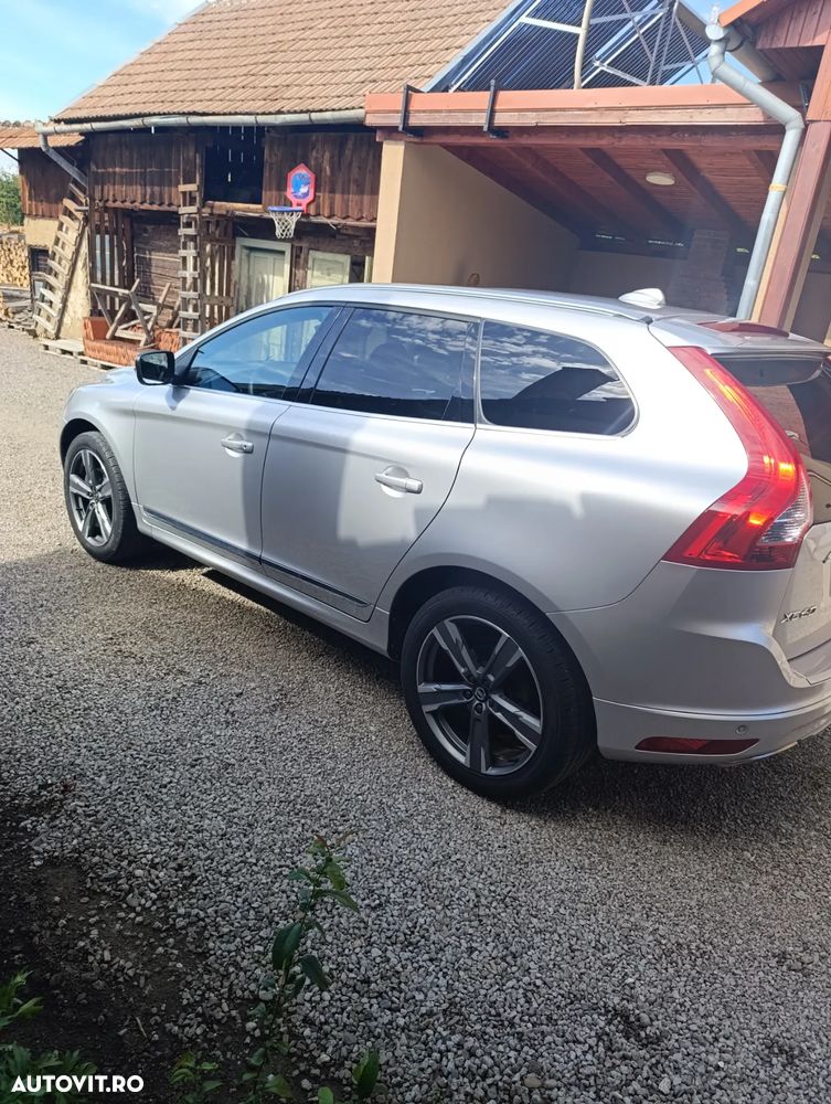 Volvo XC 60 D4 AWD Geartronic Summum - 20