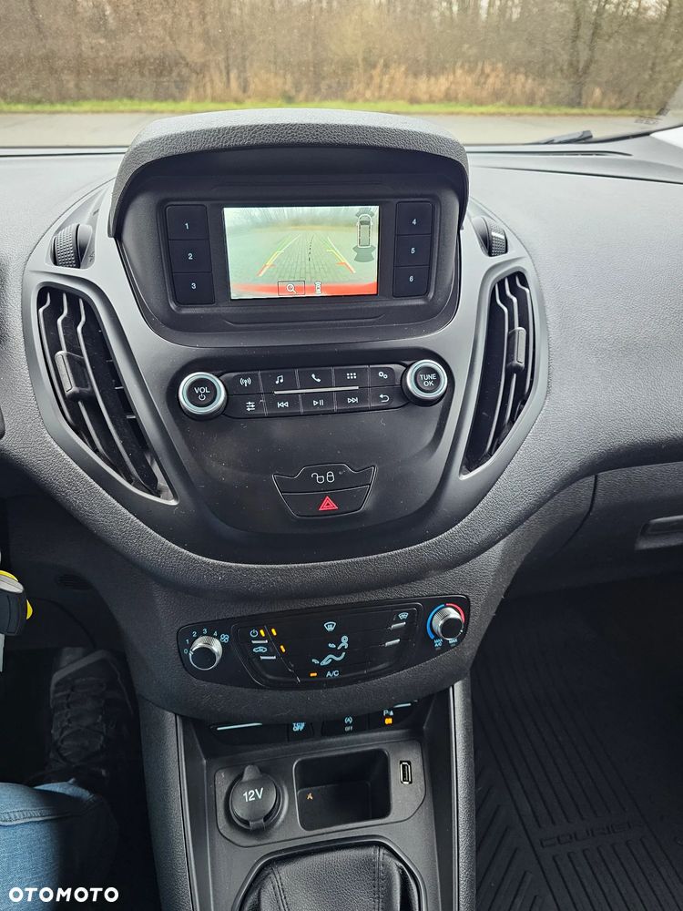Ford TRANSIT Courier - 18