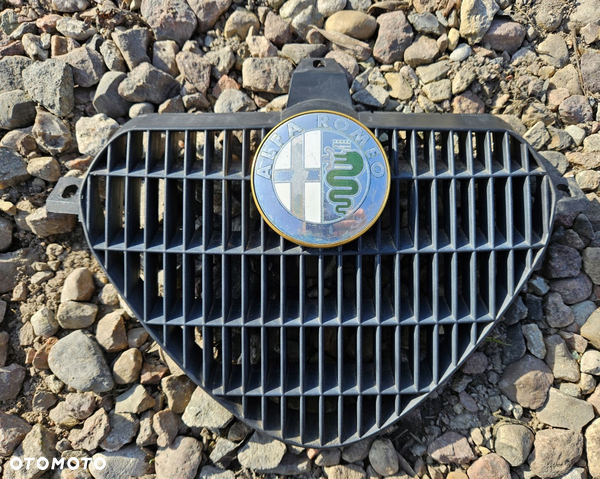 Grill Atrapa Scudetto Alfa Romeo Gtv Spider