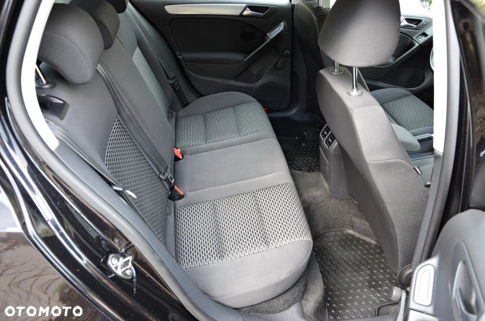 Volkswagen Golf 1.4 Edition - 34