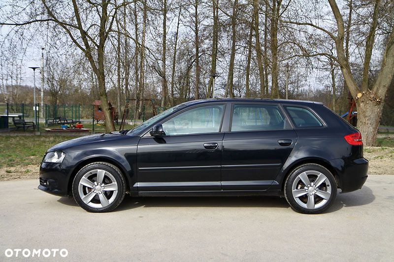 Audi A3 Sportback - 5